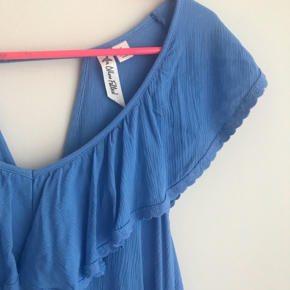 Open Back Top - Picture 3 of 7